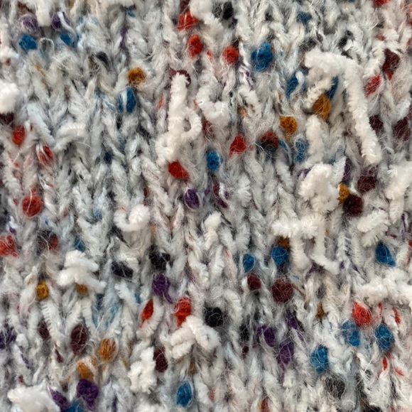 Sweater - Picture 3 of 3